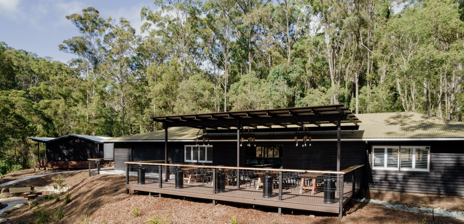 Banner background image (decoration only)